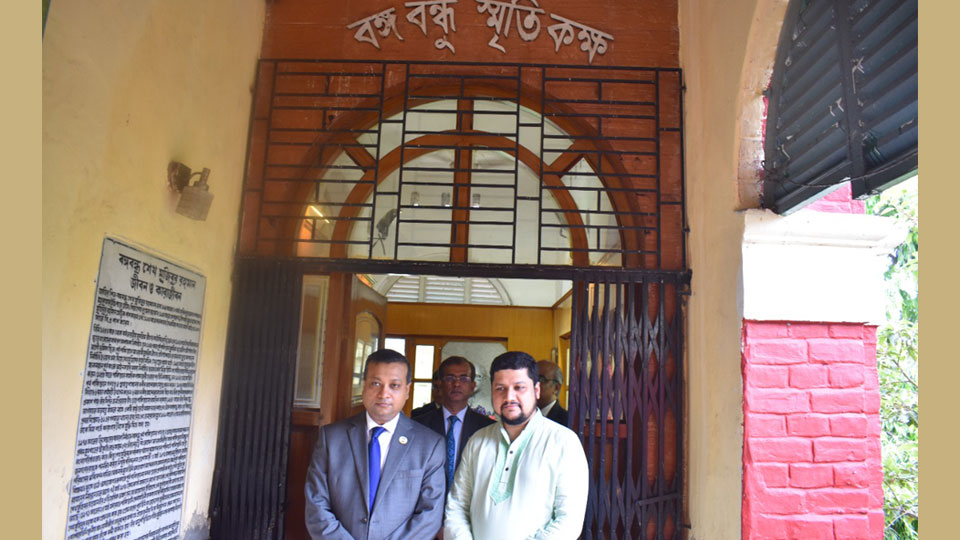 Mr. Andalib Elias, Deputy High Commissioner for Bangladesh, visiting Sheikh Mujibur Rahman Museum at Baker Govt. Hostel
